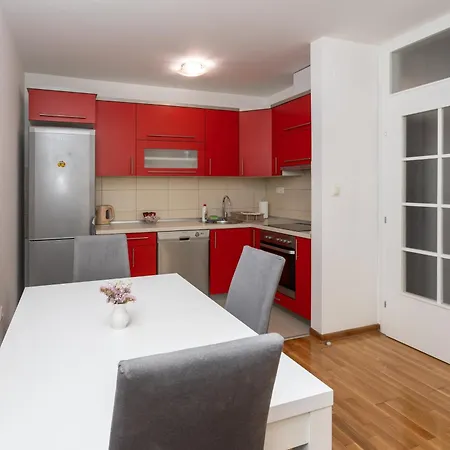 Orca Comfort Living Mostar