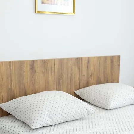 Orca Comfort Living *