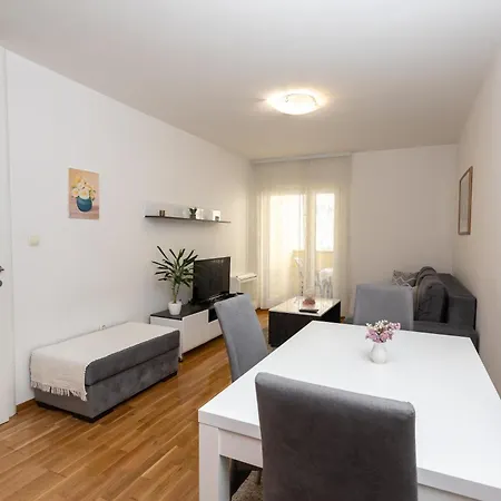 Orca Comfort Living Mostar