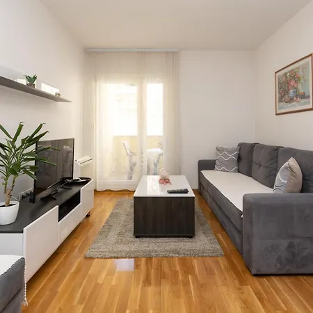 Orca Comfort Living Apartment *